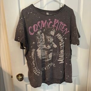 Magnolia Pearl Gray Distressed Cosmic Graphic Tee